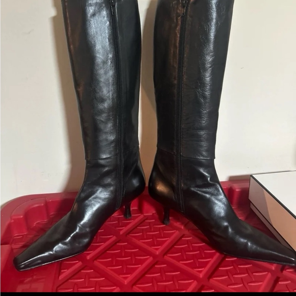 Stuart Weitzman Black Leather Heeled Boots